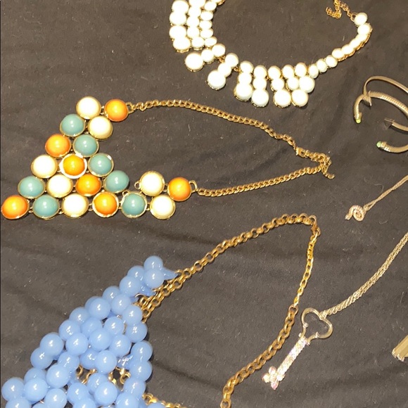 Necklace bundle - Picture 3 of 3